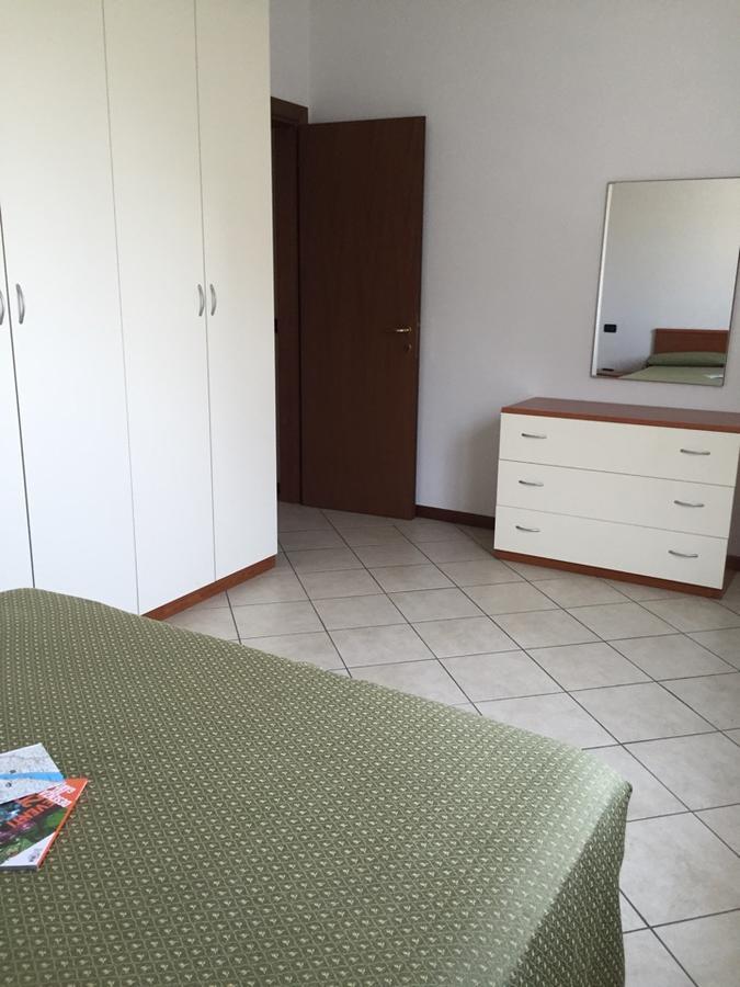 Casa Regina Διαμέρισμα Ντεζεντσάνο ντελ Γκάρντα Εξωτερικό φωτογραφία